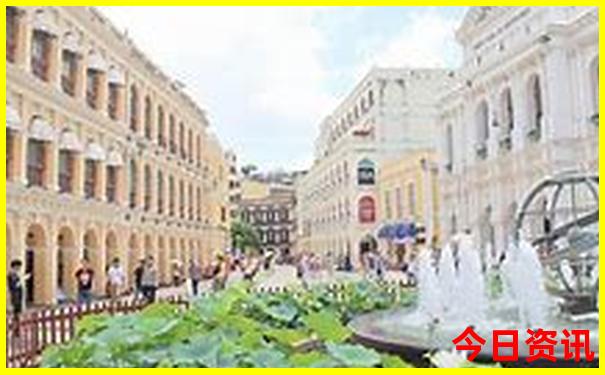 暑期那里旅游比较好